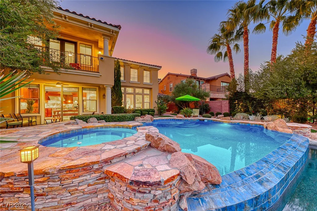 38 Benevolo, Henderson, NV 89011