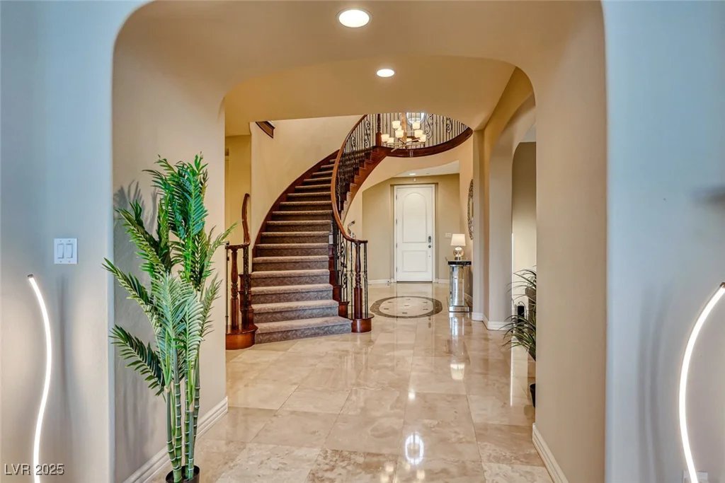 38 Benevolo, Henderson, NV 89011