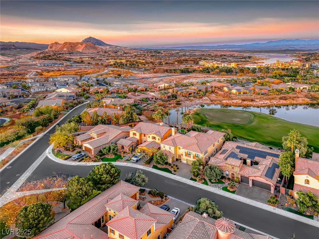 38 Benevolo, Henderson, NV 89011
