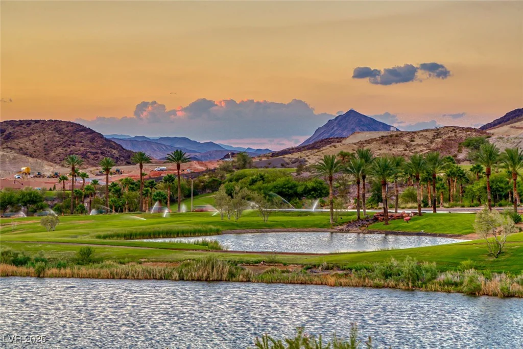38 Benevolo, Henderson, NV 89011