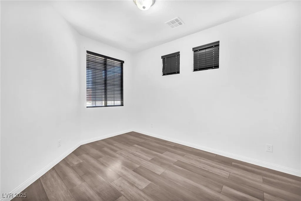 5640 Akula Bay, North Las Vegas, NV 89081