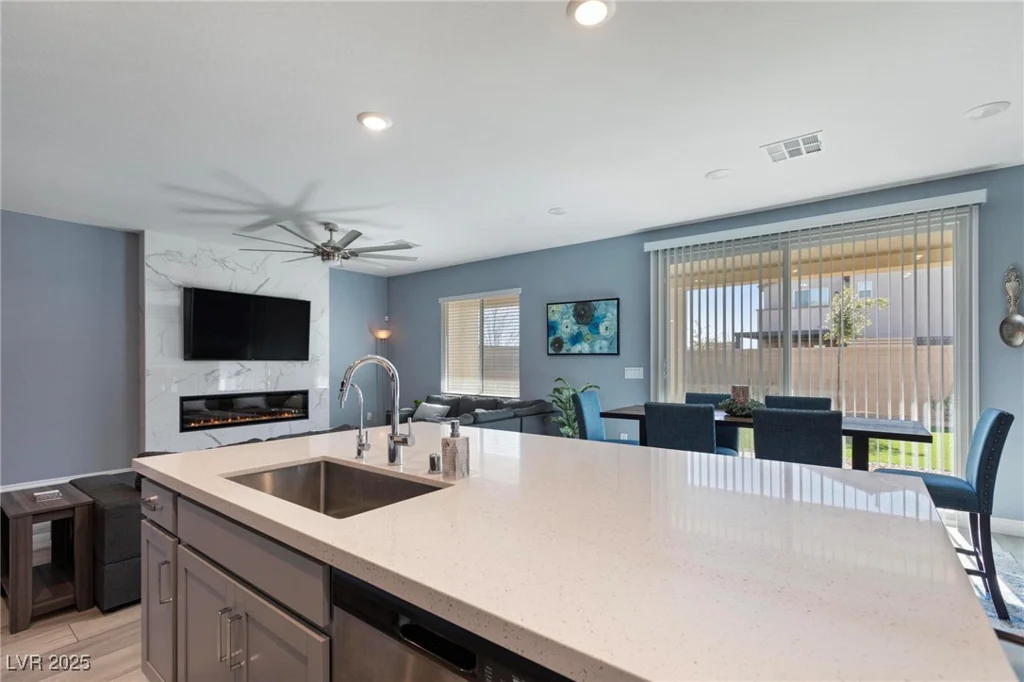 3957 Little Creek, Las Vegas, NV 89141