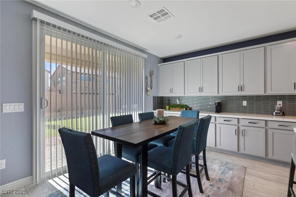 3957 Little Creek, Las Vegas, NV 89141