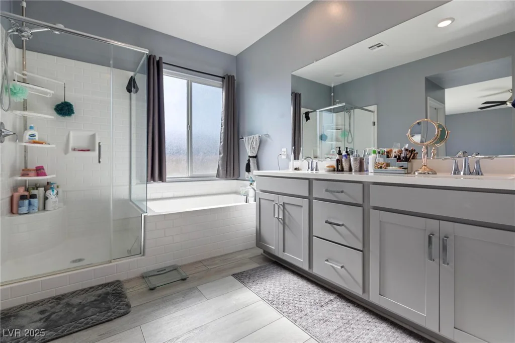 3957 Little Creek, Las Vegas, NV 89141