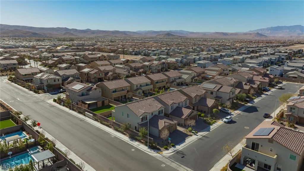 3957 Little Creek, Las Vegas, NV 89141