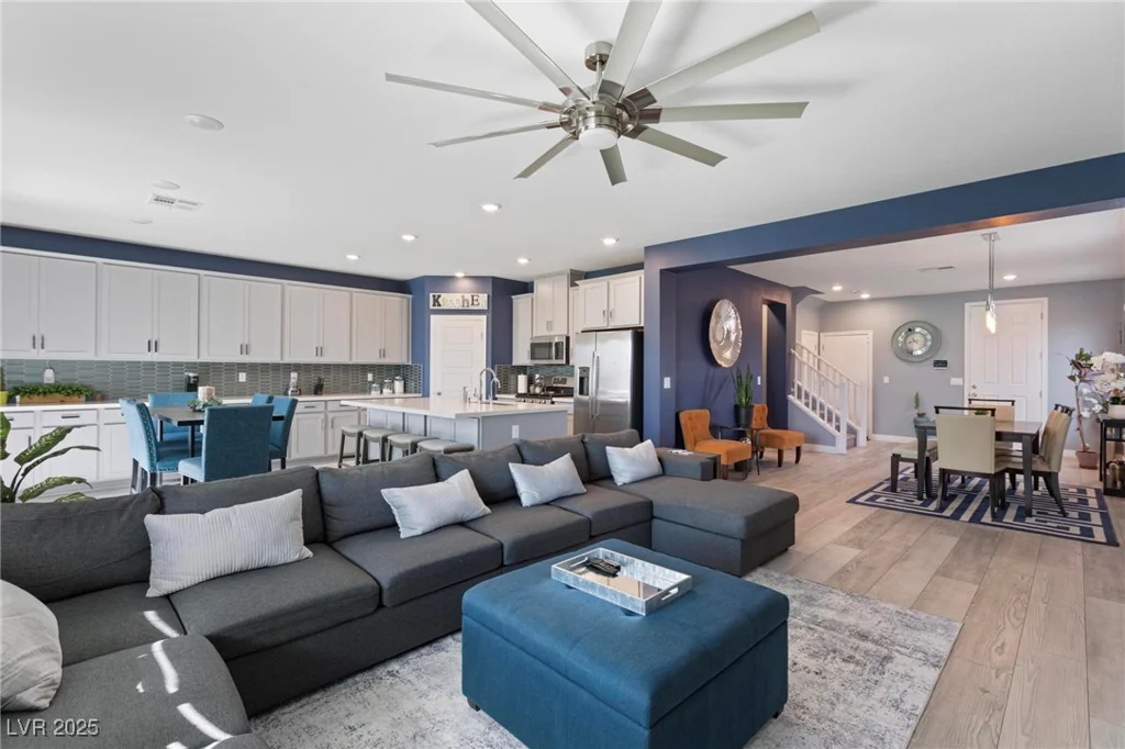 3957 Little Creek, Las Vegas, NV 89141