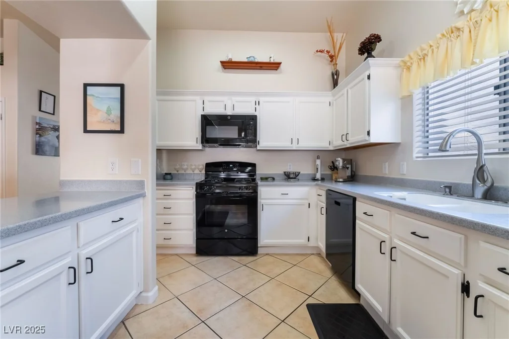 848 Waterloo, Henderson, NV 89002
