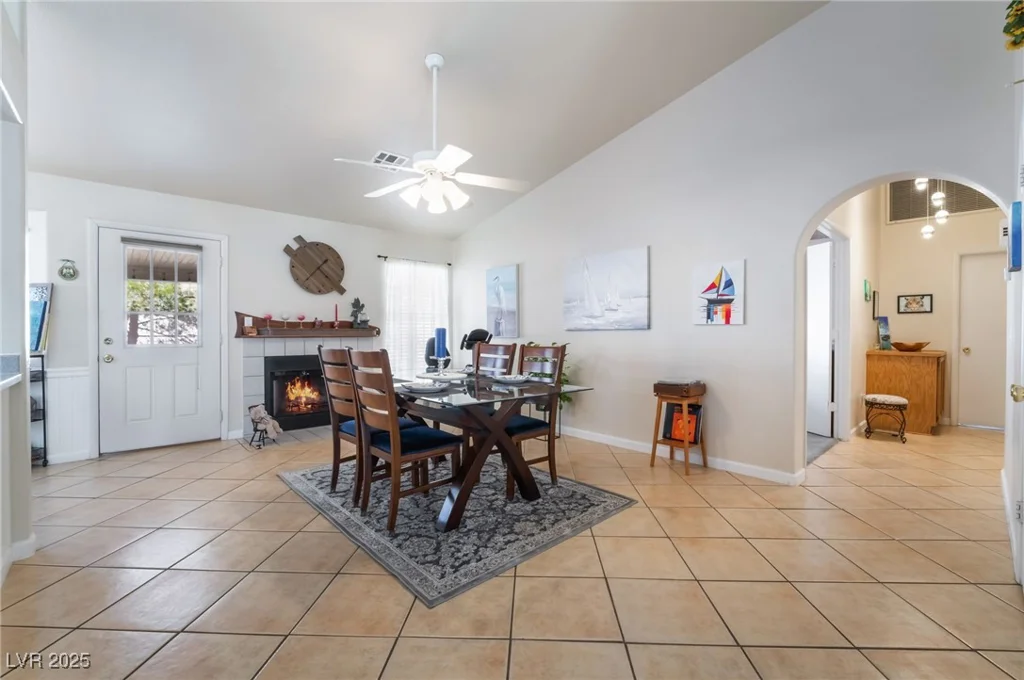 848 Waterloo, Henderson, NV 89002