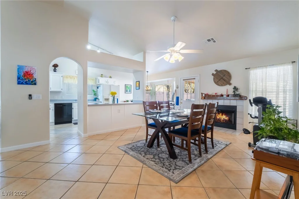 848 Waterloo, Henderson, NV 89002