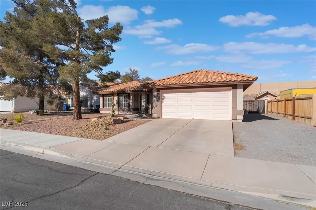848 Waterloo, Henderson, NV 89002