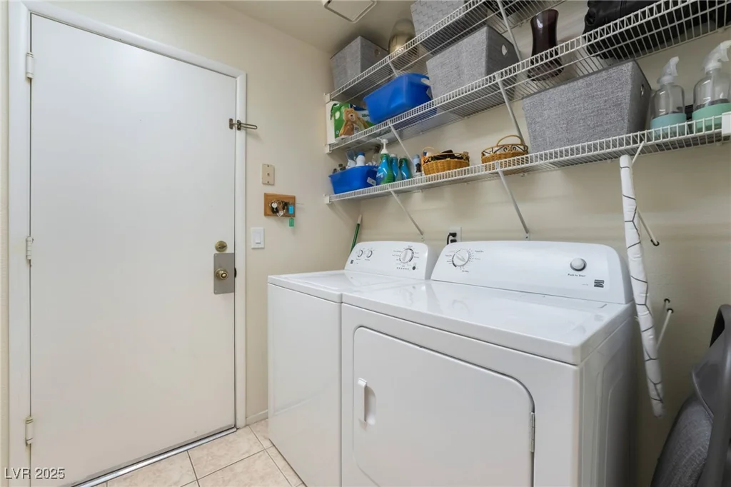 848 Waterloo, Henderson, NV 89002