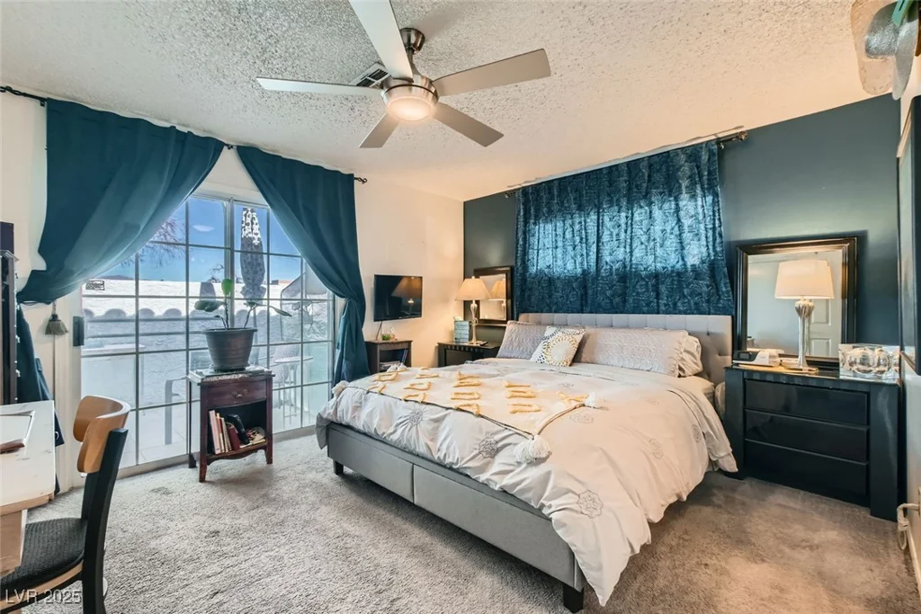 2137 Willowbury, Las Vegas, NV 89108