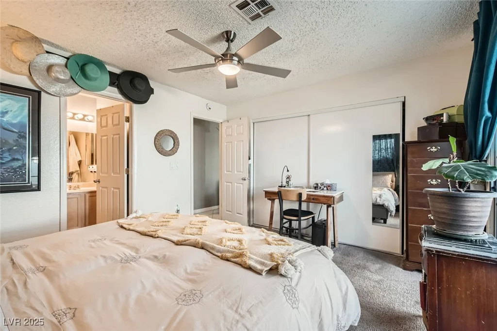 2137 Willowbury, Las Vegas, NV 89108
