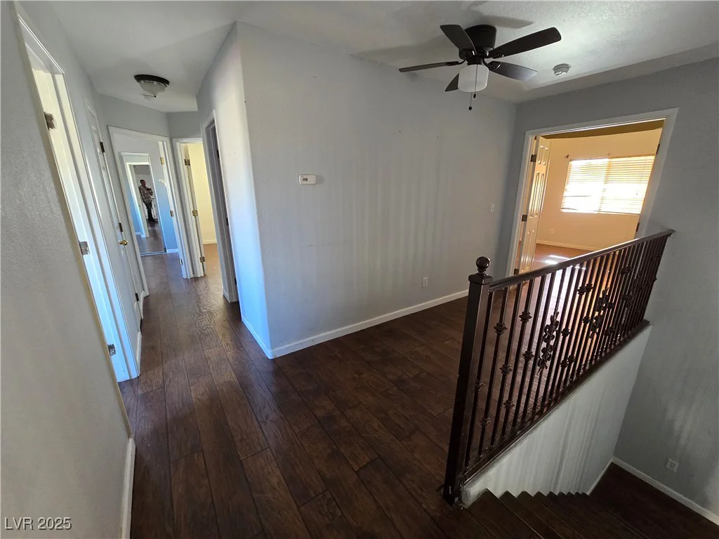 865 Gleamstar, Las Vegas, NV 89123