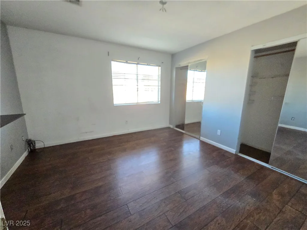 865 Gleamstar, Las Vegas, NV 89123
