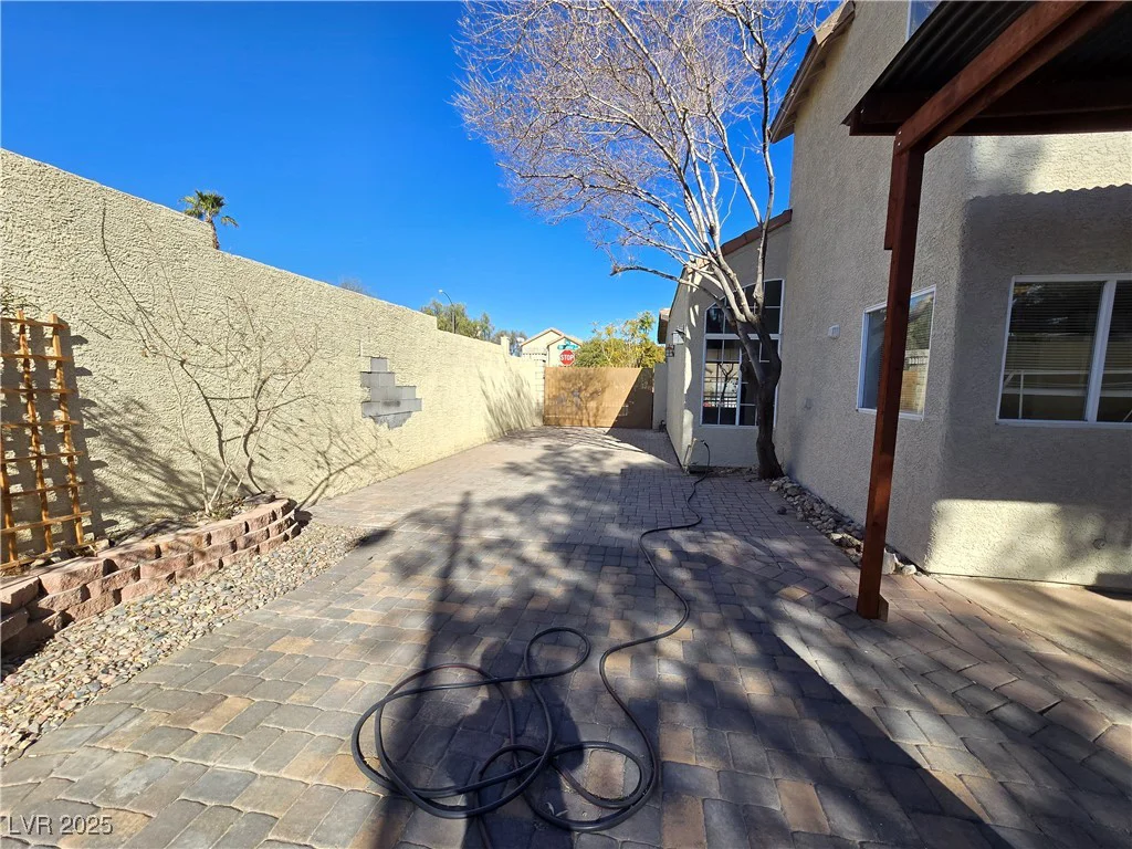 865 Gleamstar, Las Vegas, NV 89123