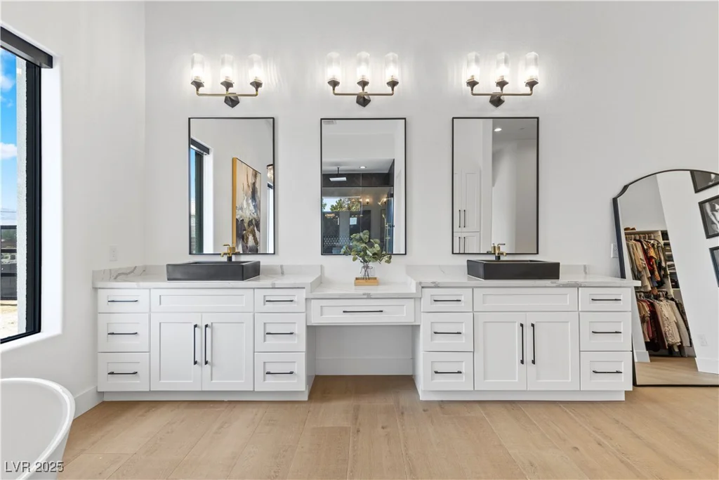 311 Belfast, Henderson, NV 89015