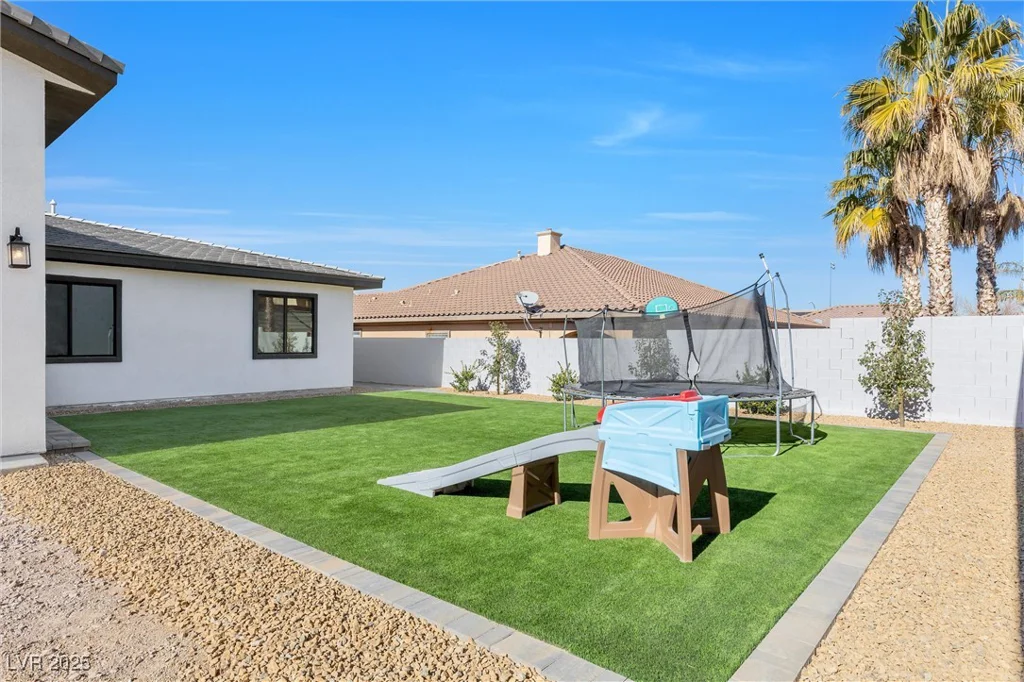 311 Belfast, Henderson, NV 89015