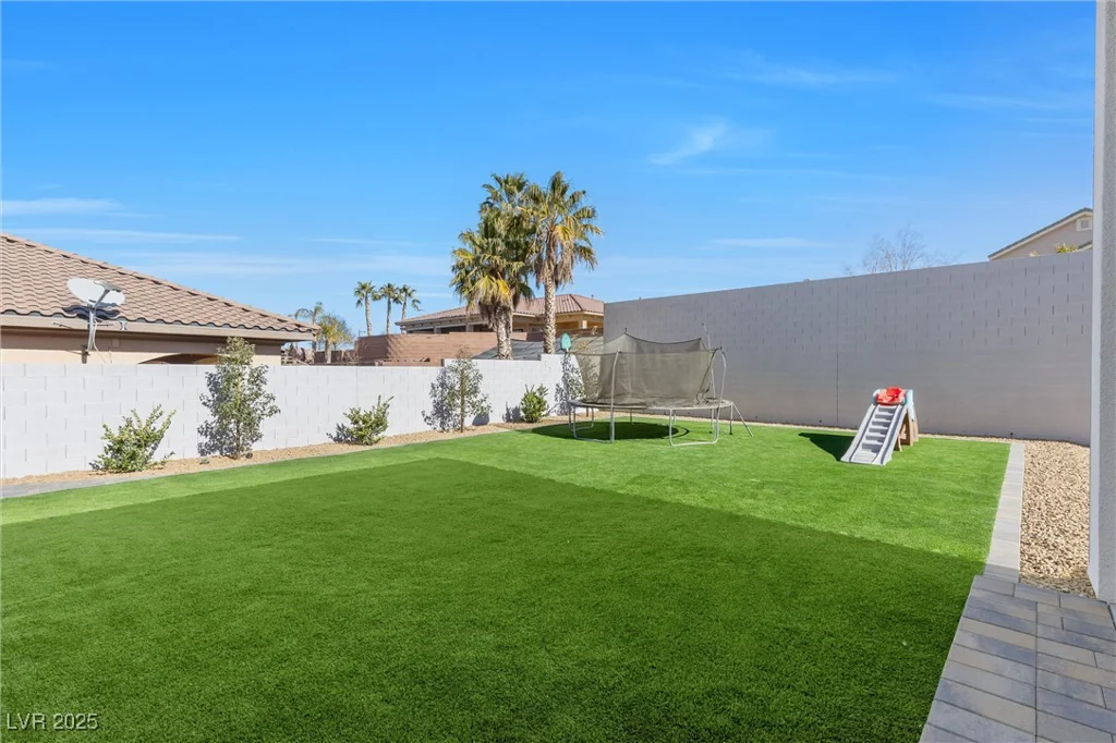 311 Belfast, Henderson, NV 89015