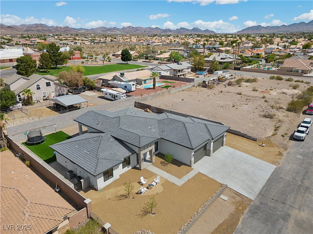 311 Belfast, Henderson, NV 89015
