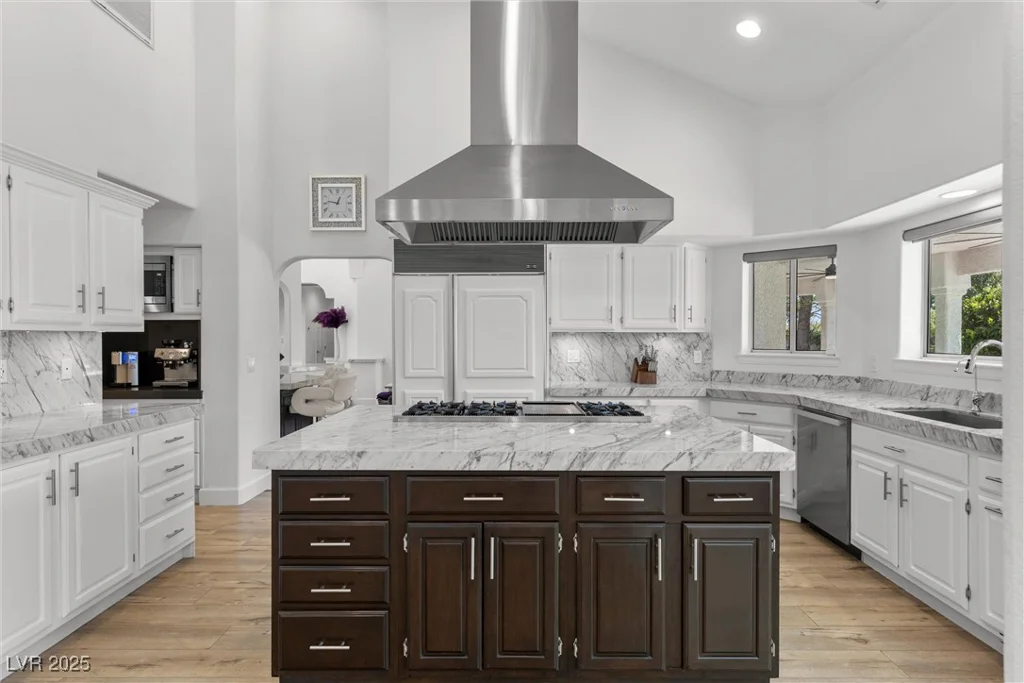43 Innisbrook, Las Vegas, NV 89113