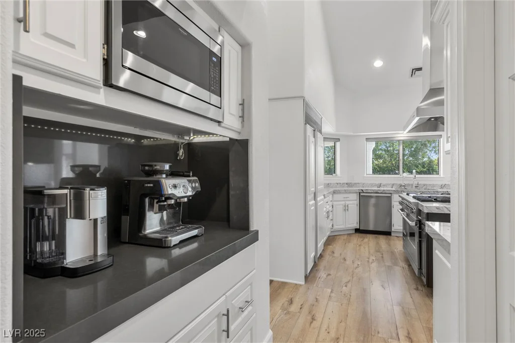 43 Innisbrook, Las Vegas, NV 89113