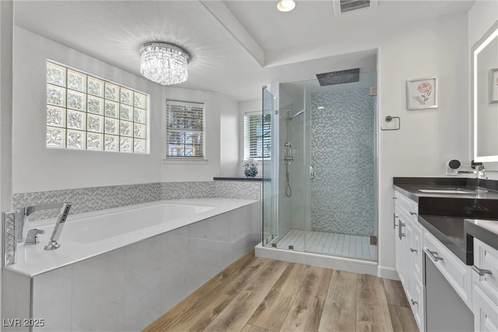 43 Innisbrook, Las Vegas, NV 89113