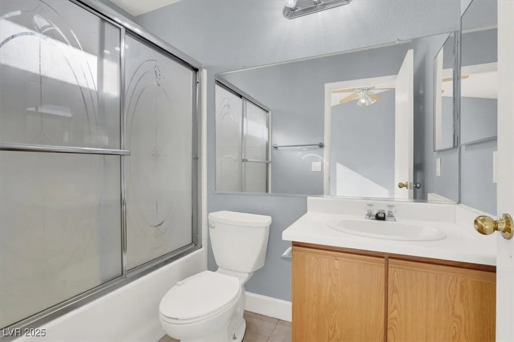15 Warm Glen, North Las Vegas, NV 89031