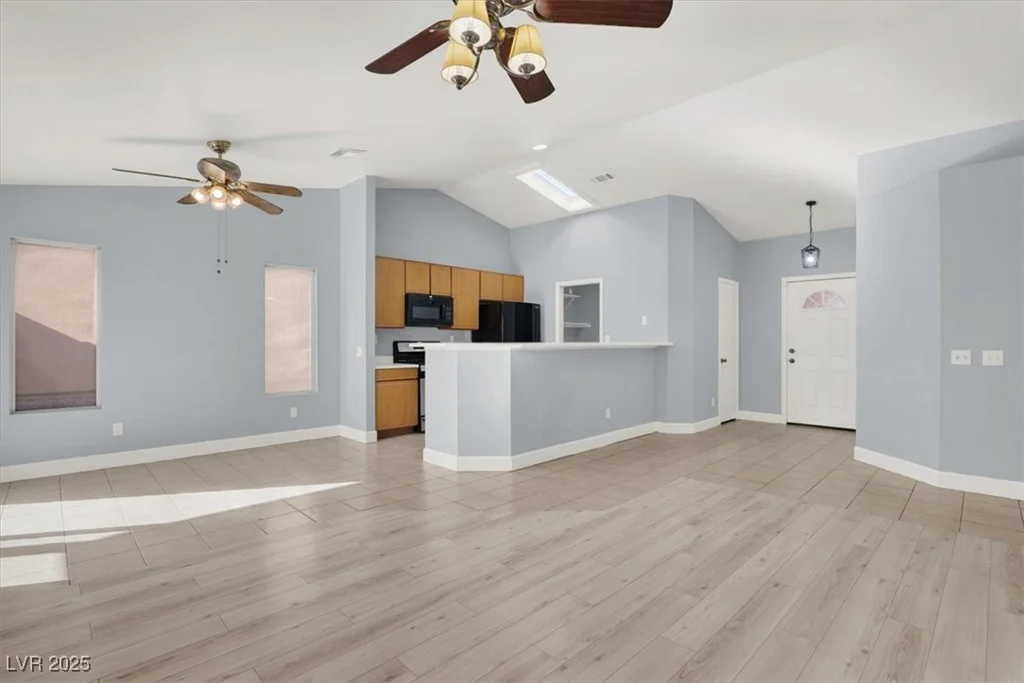 15 Warm Glen, North Las Vegas, NV 89031