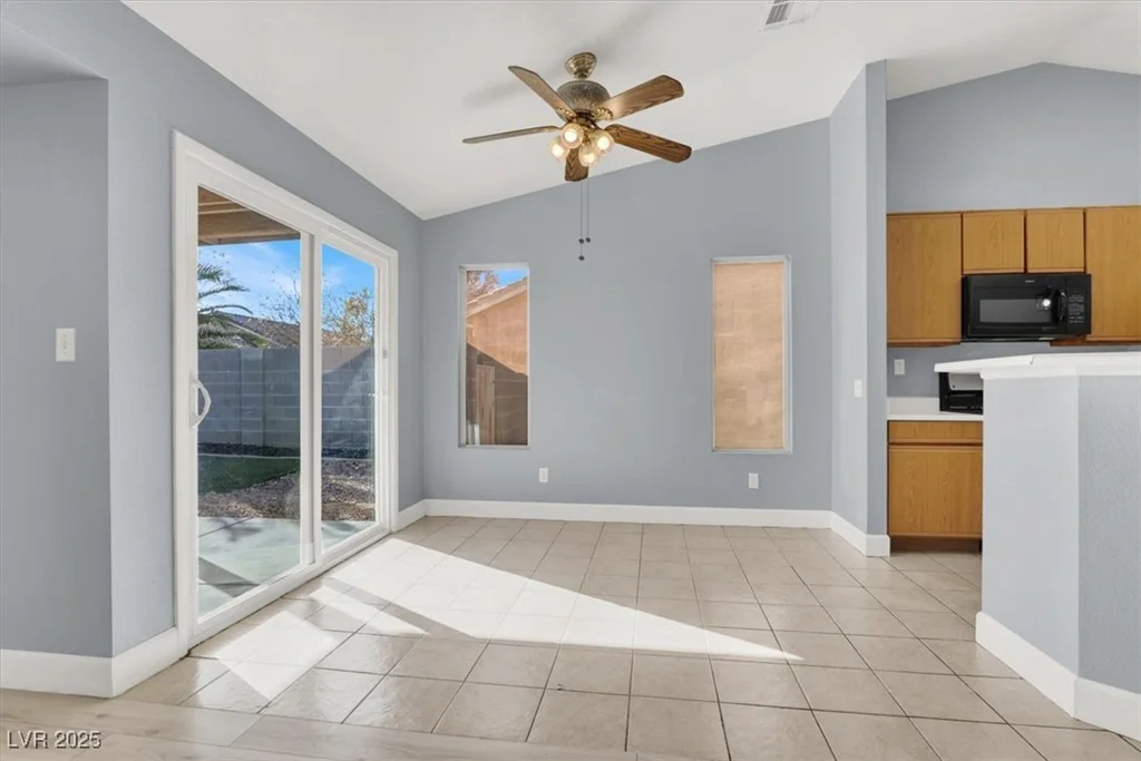 15 Warm Glen, North Las Vegas, NV 89031