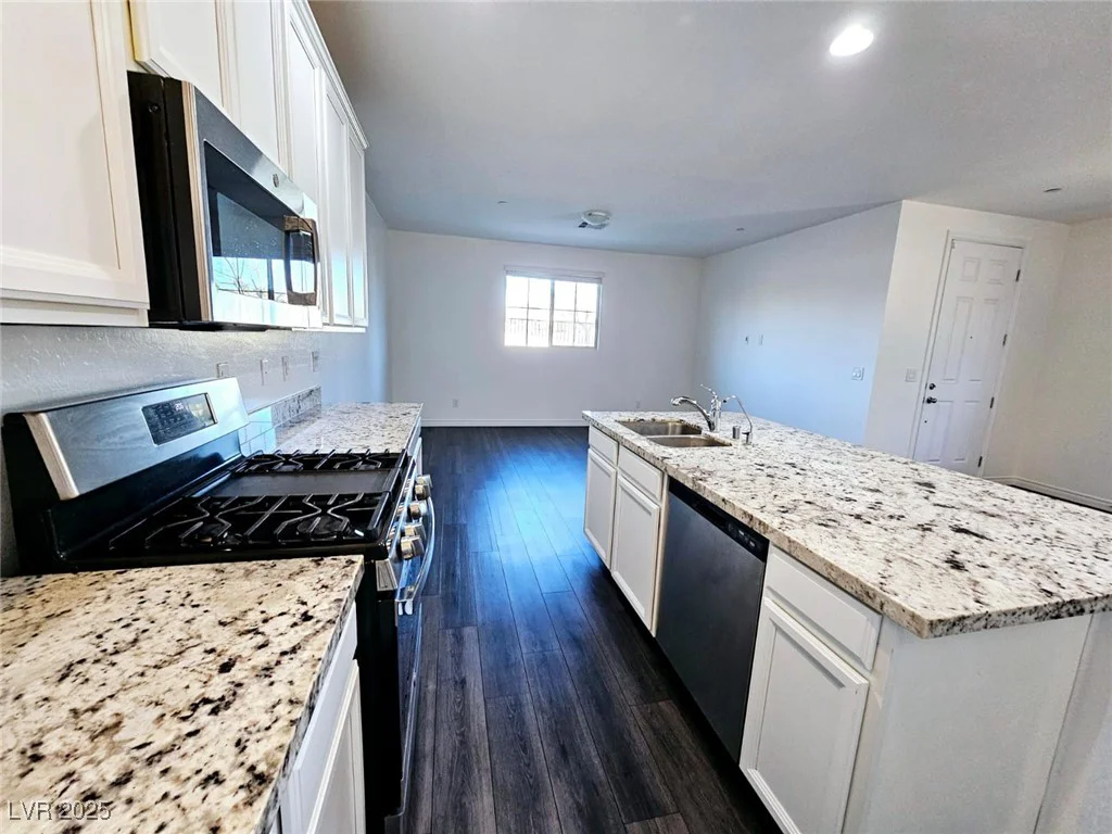 846 Star Estates, North Las Vegas, NV 89086