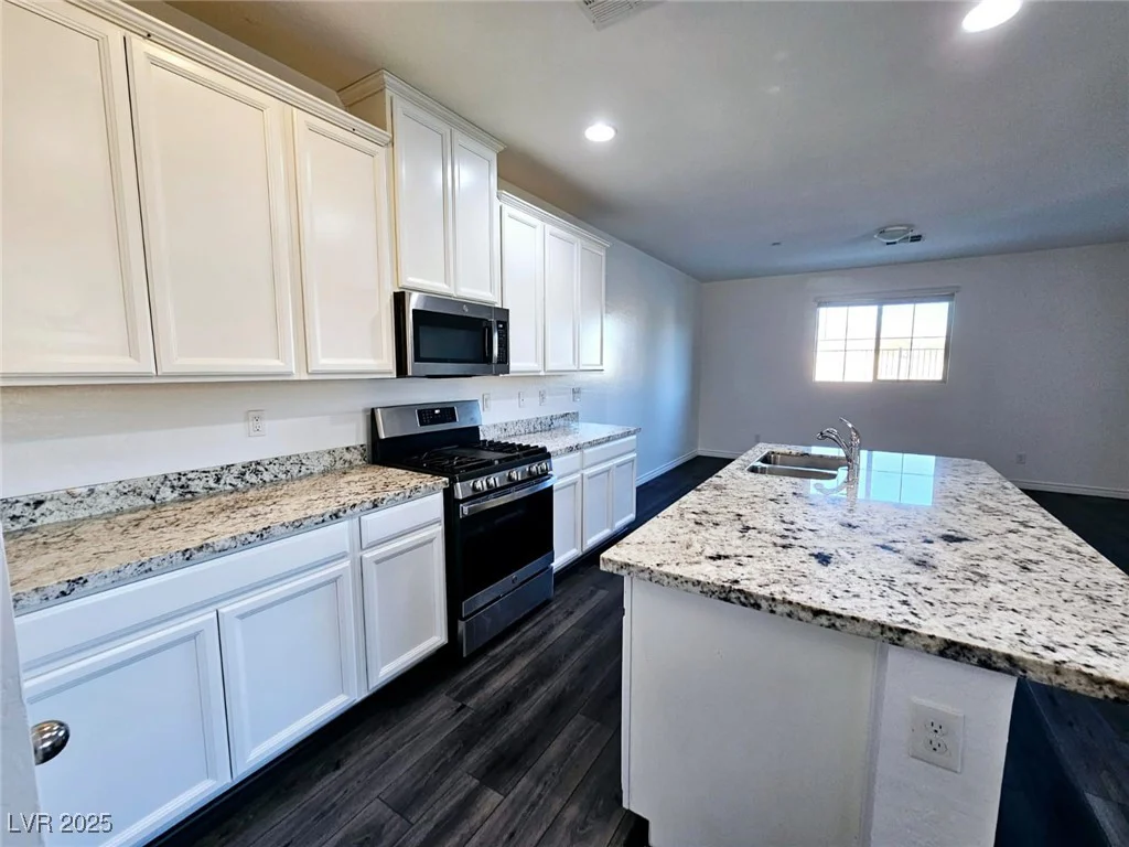 846 Star Estates, North Las Vegas, NV 89086