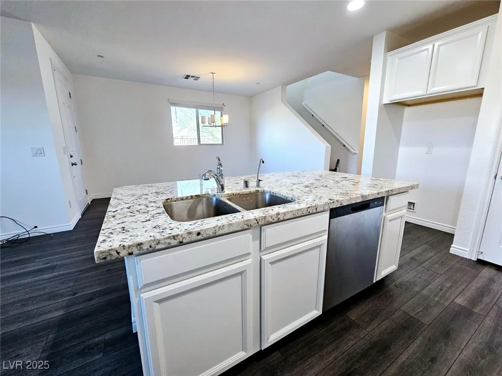 846 Star Estates, North Las Vegas, NV 89086