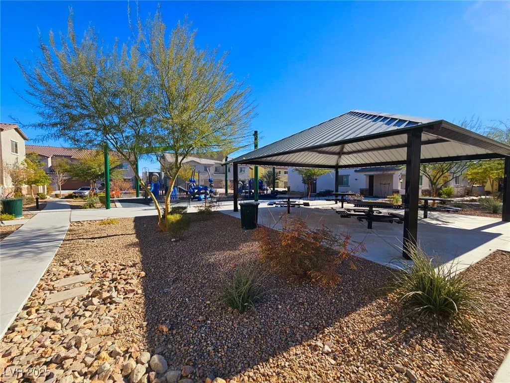 846 Star Estates, North Las Vegas, NV 89086
