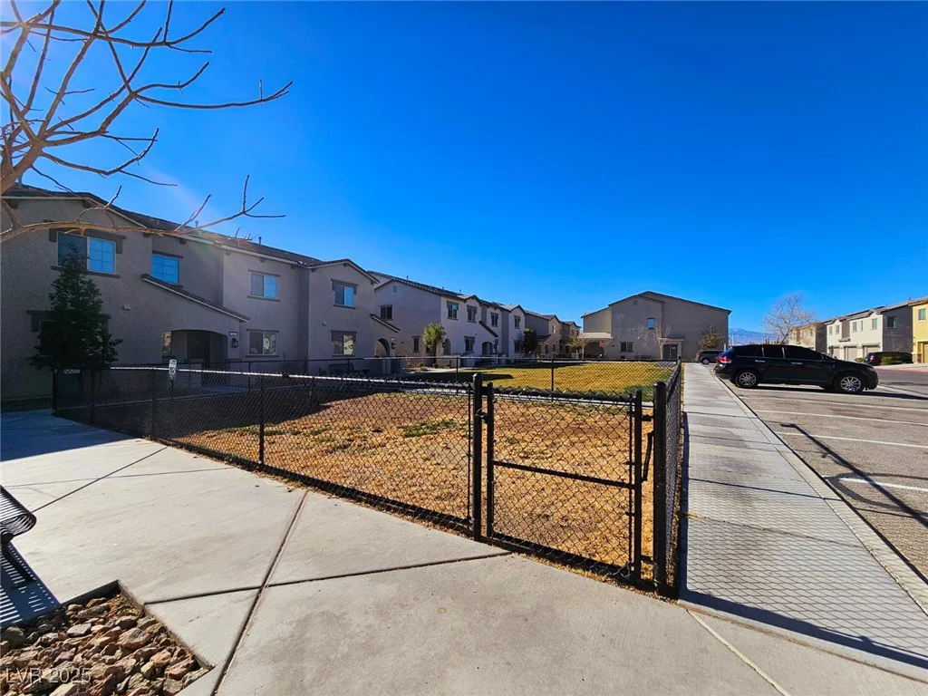 846 Star Estates, North Las Vegas, NV 89086