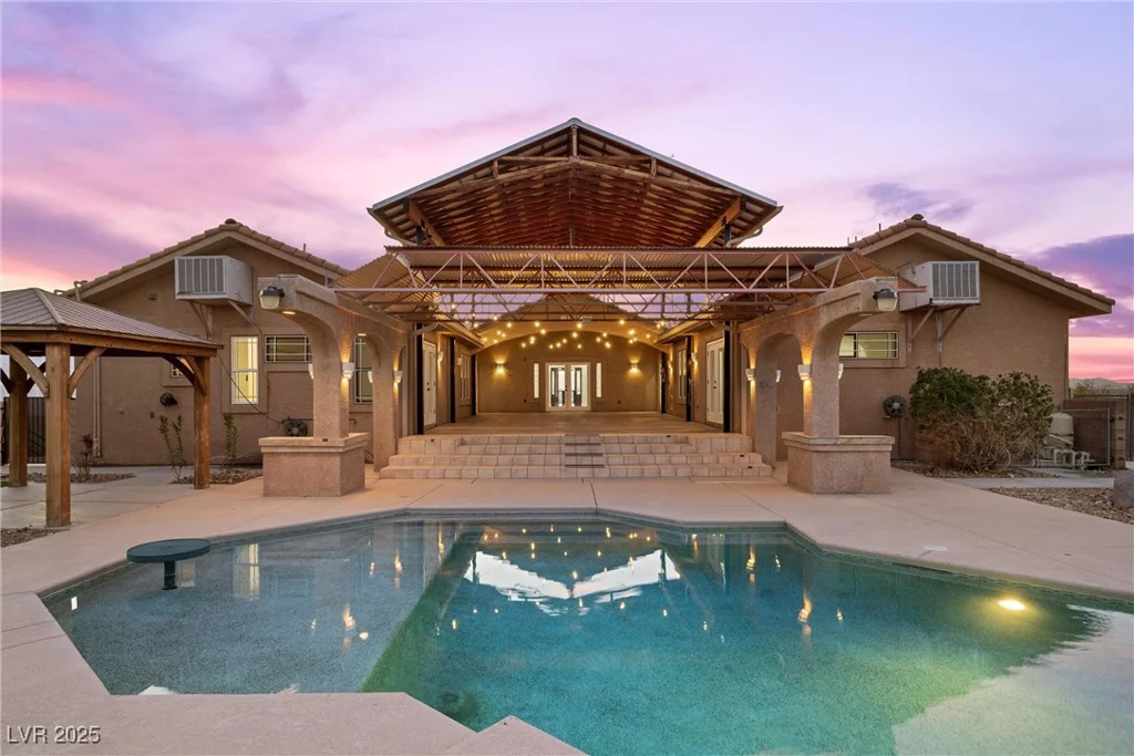 731 Parawan, Henderson, NV 89015