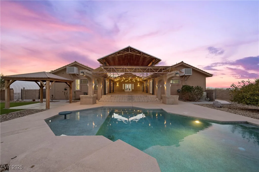 731 Parawan, Henderson, NV 89015