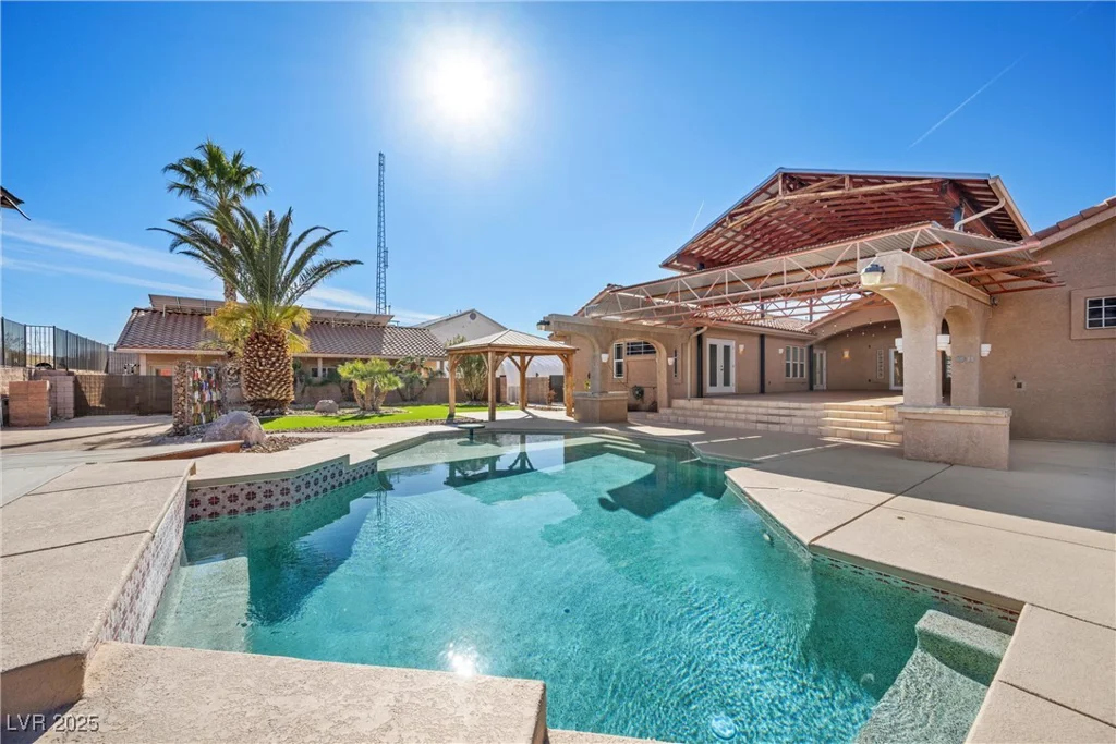 731 Parawan, Henderson, NV 89015