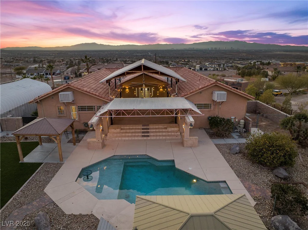 731 Parawan, Henderson, NV 89015