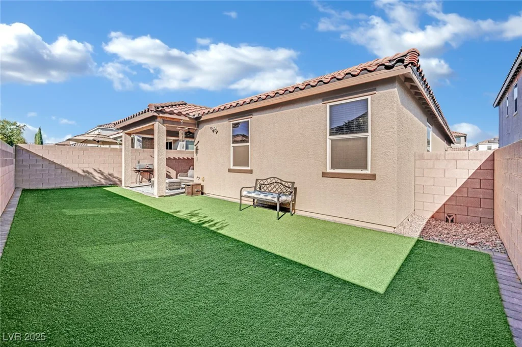 7553 Mojave Wind, Las Vegas, NV 89113