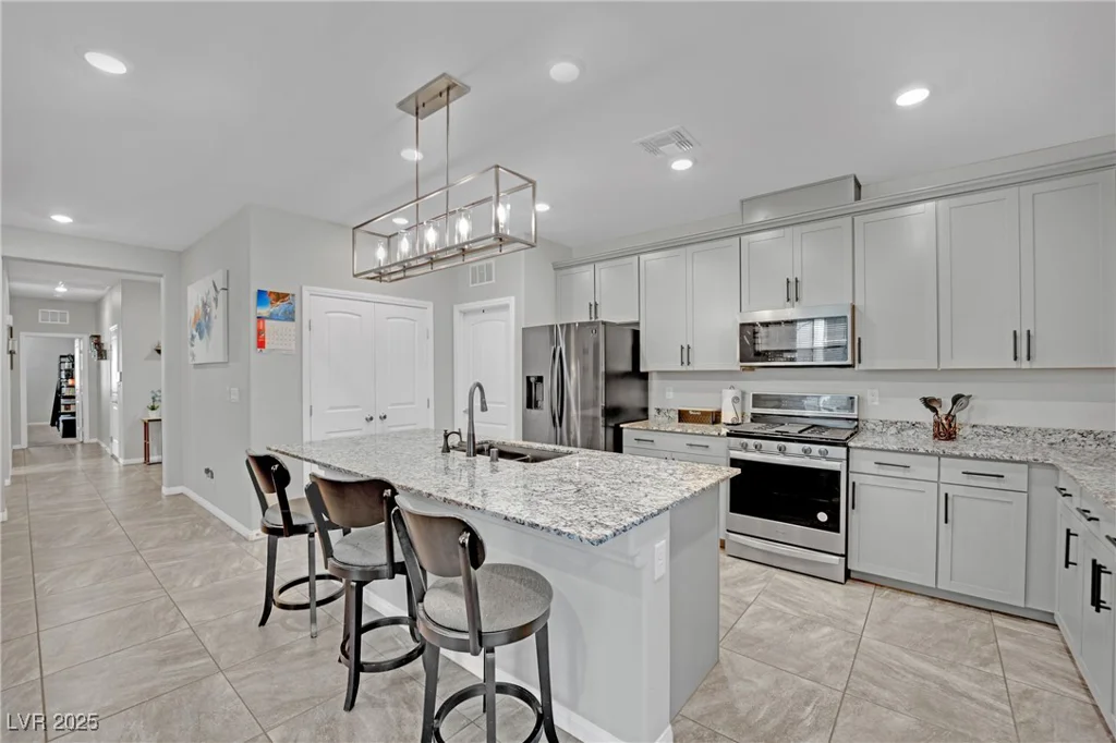 7553 Mojave Wind, Las Vegas, NV 89113