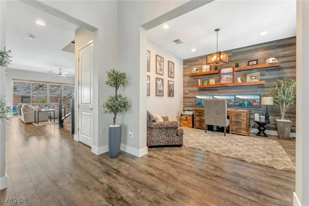 12617 New Providence, Las Vegas, NV 89141