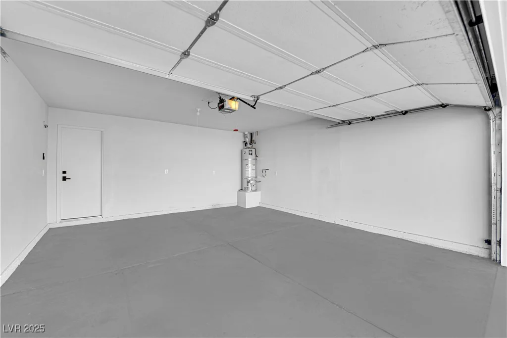 8221 Ten Gallon, Las Vegas, NV 89129