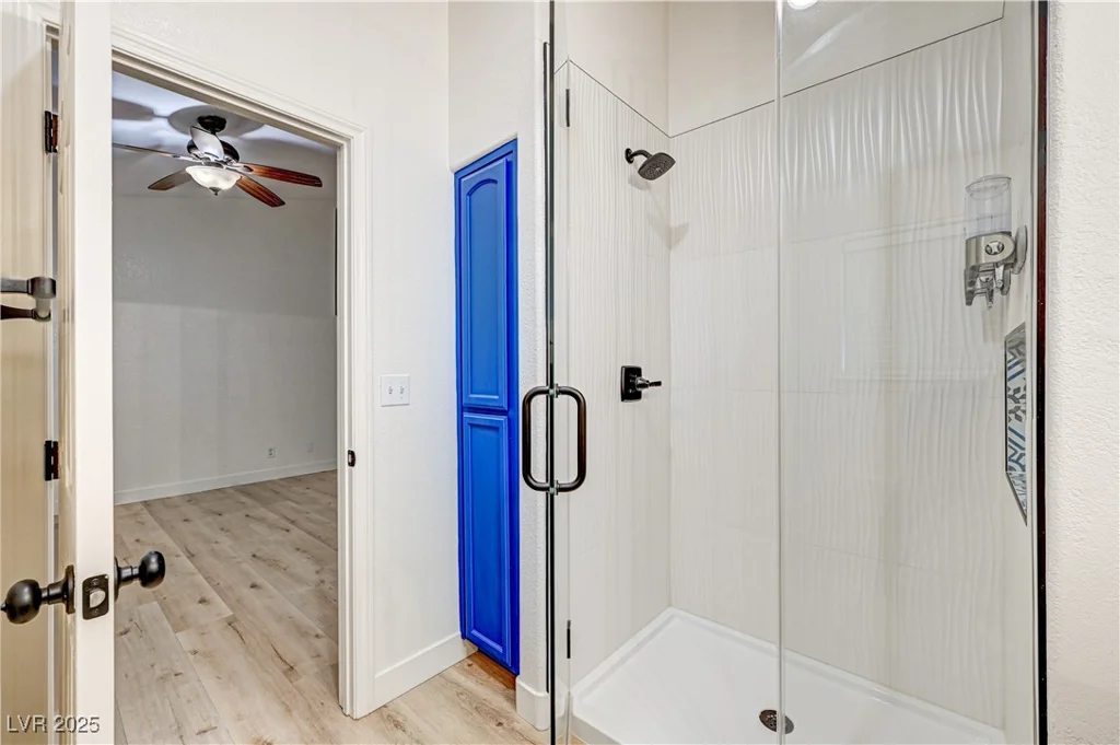 1809 Derbyshire, Las Vegas, NV 89117