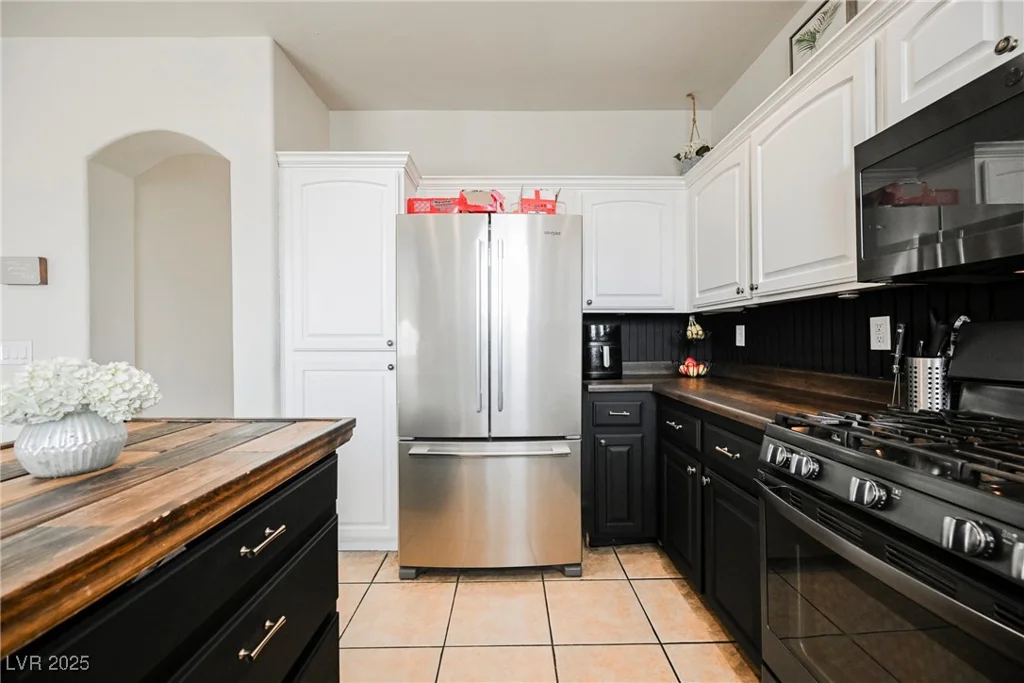 4937 Caprock Canyon, Las Vegas, NV 89139