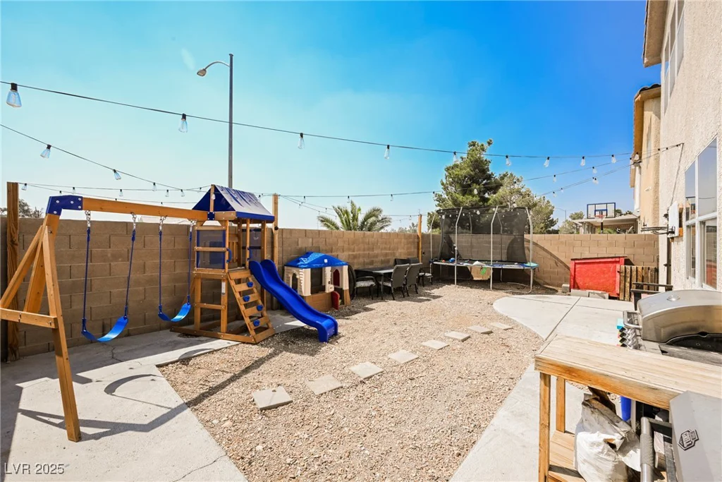 4937 Caprock Canyon, Las Vegas, NV 89139