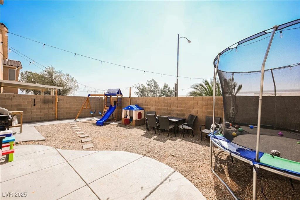 4937 Caprock Canyon, Las Vegas, NV 89139