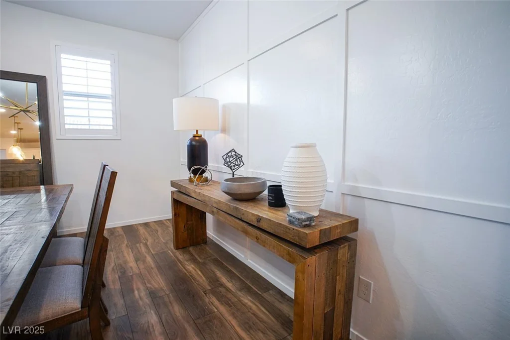 161 Petaluma Valley, Las Vegas, NV 89138