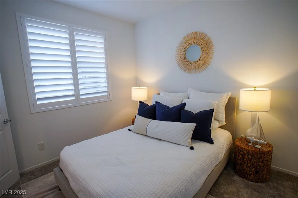 161 Petaluma Valley, Las Vegas, NV 89138
