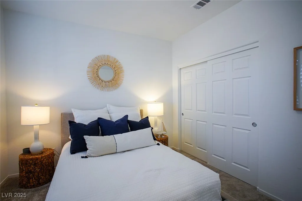161 Petaluma Valley, Las Vegas, NV 89138